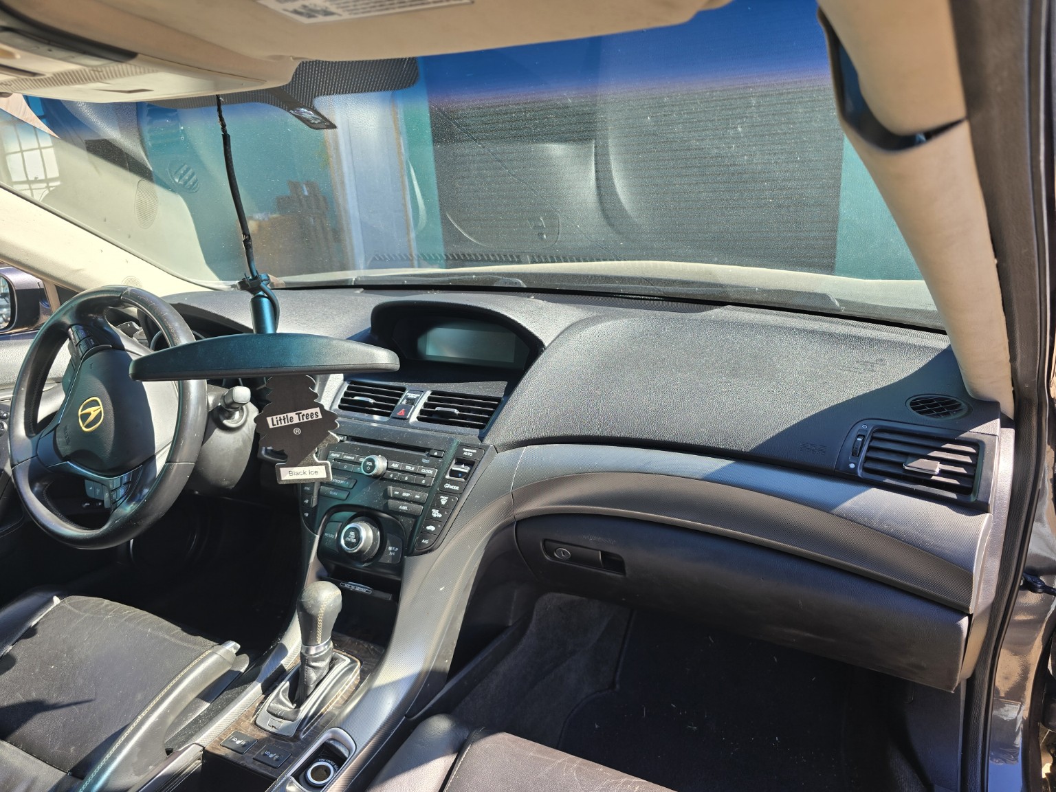 2013 Acura TL Dashboard fascia — no airbags