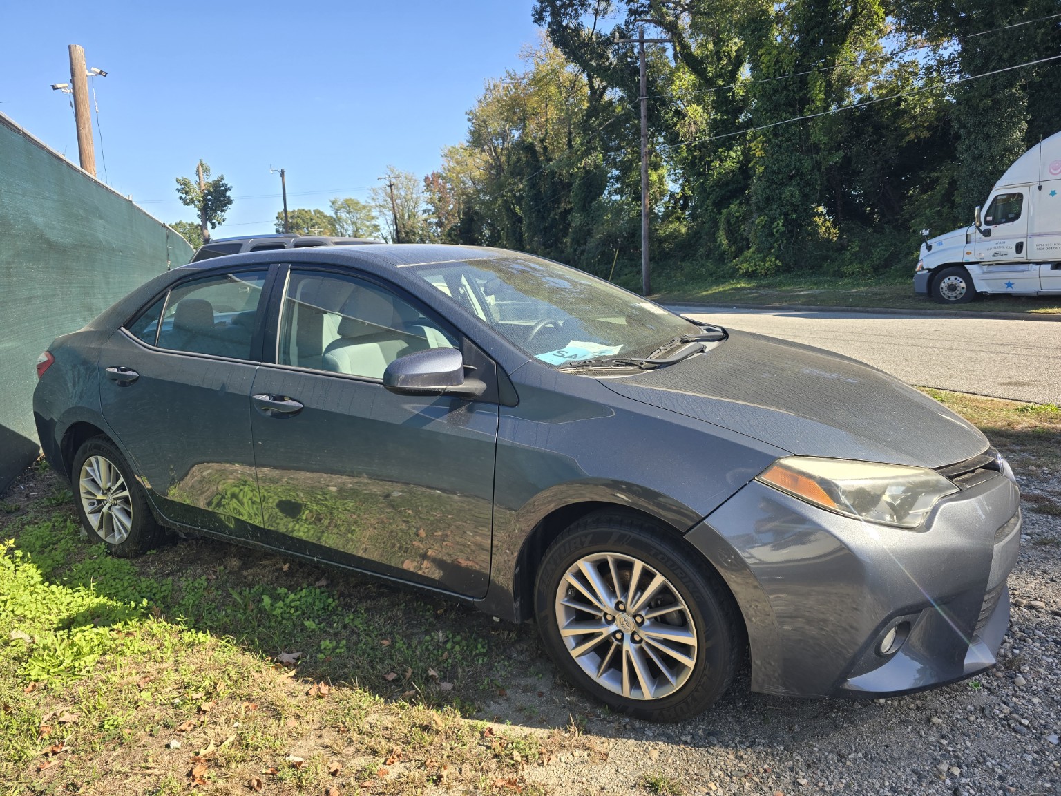 Original 2014 Toyota Corolla LE condition photo 1