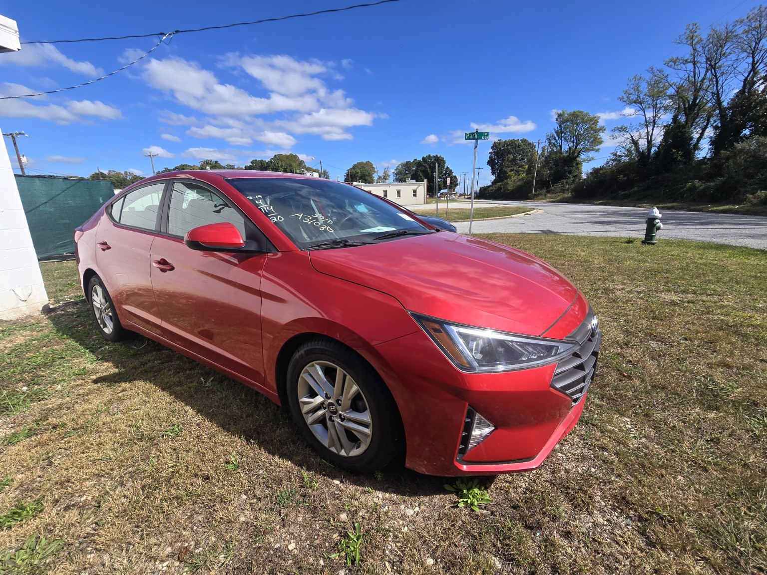 Original Elantra vehicle photo 3